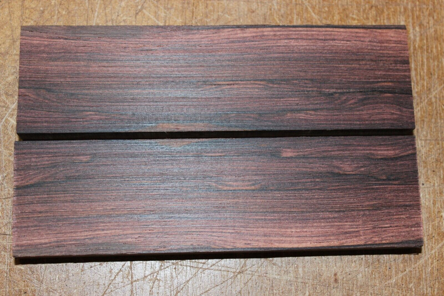 Madagascar rosewood knife scale, gun grip. 5.25 X 1.5 X 3/8" select grade!