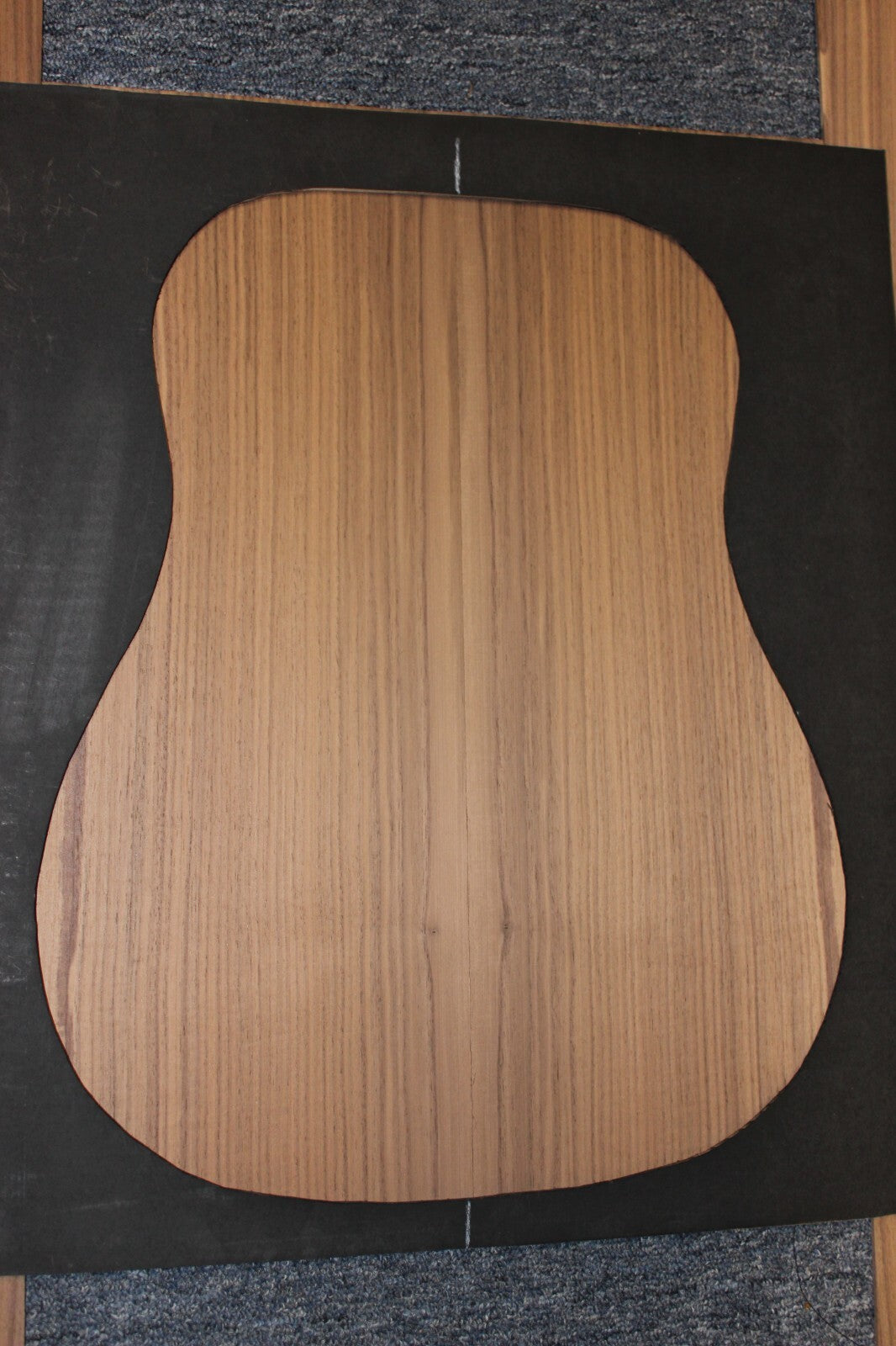 Second grade black walnut dreadnought size guitar back and side set.