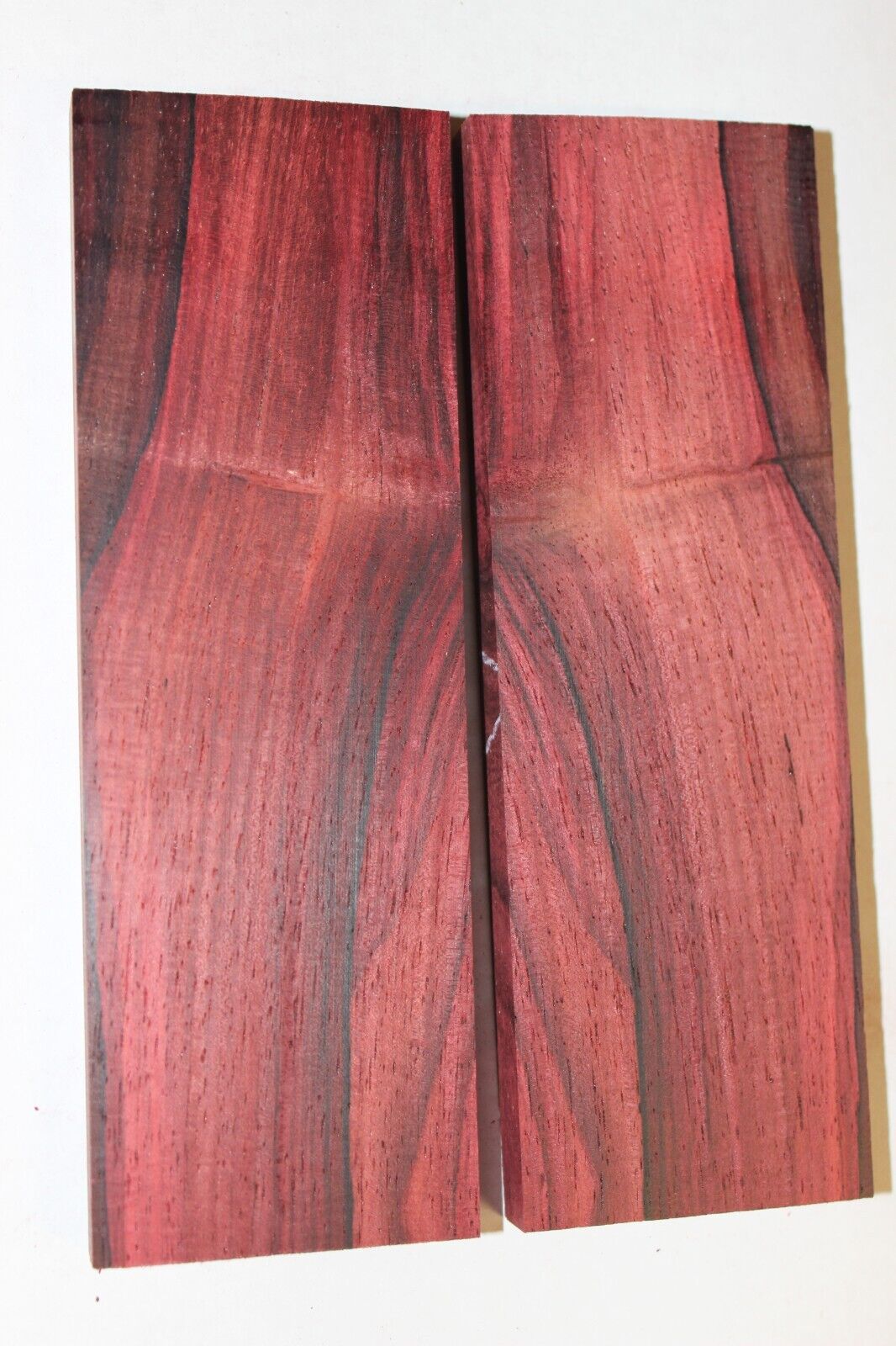 Bois de rose rosewood knife scale, gun grip. 5 7/8 X 1 7/8 X 3/8" Stunning!!!