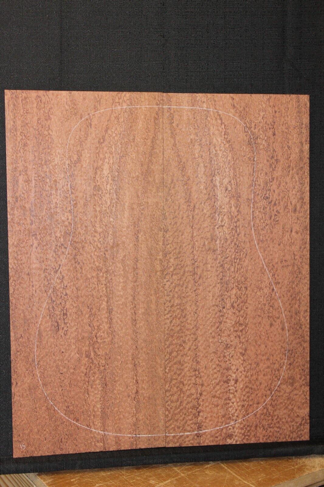 Pomelle figure bubinga back and side set. Solid 5A figure, as good as it gets