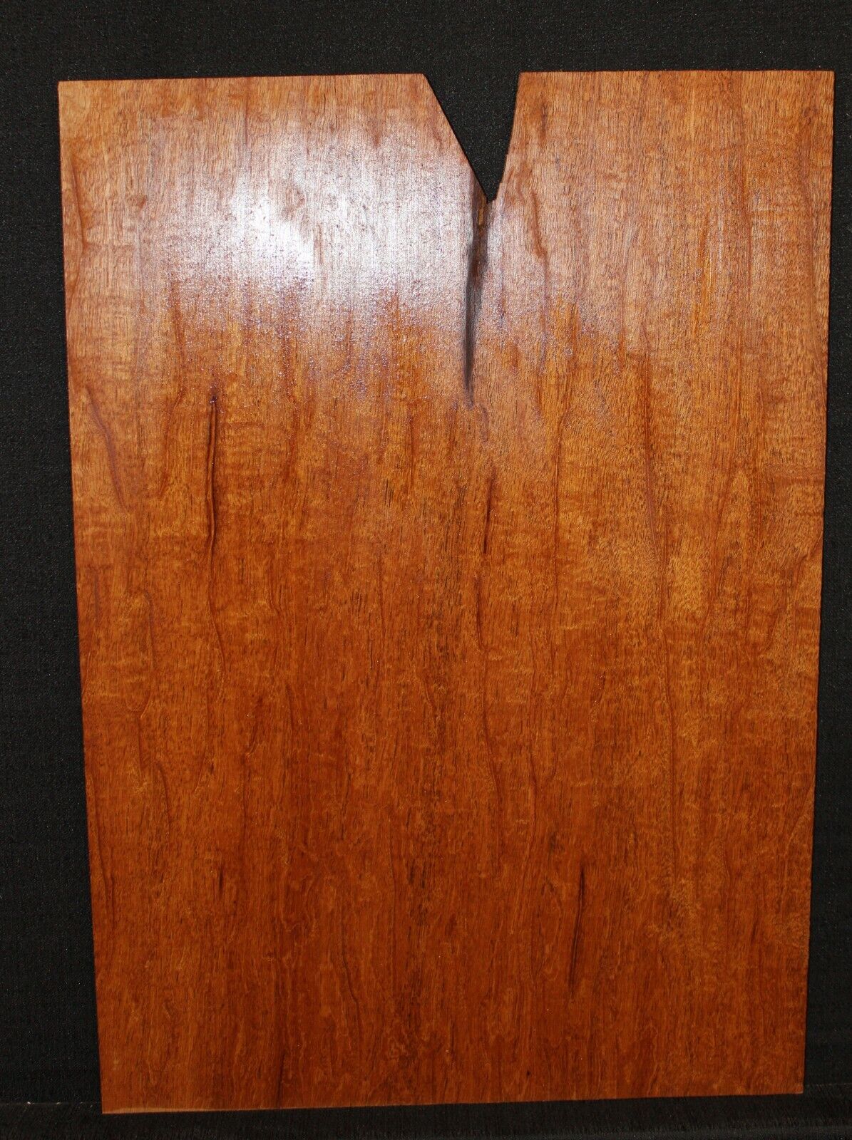 Figured genuine mahogany 1 piece electric guitar top.Stunning figure.