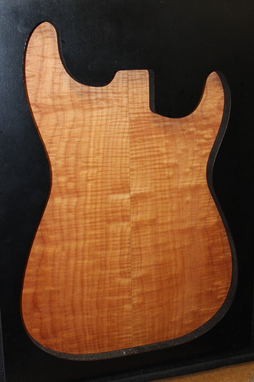 Western flame / tiger maple guitar drop top. 20 X 14 X 0.26"