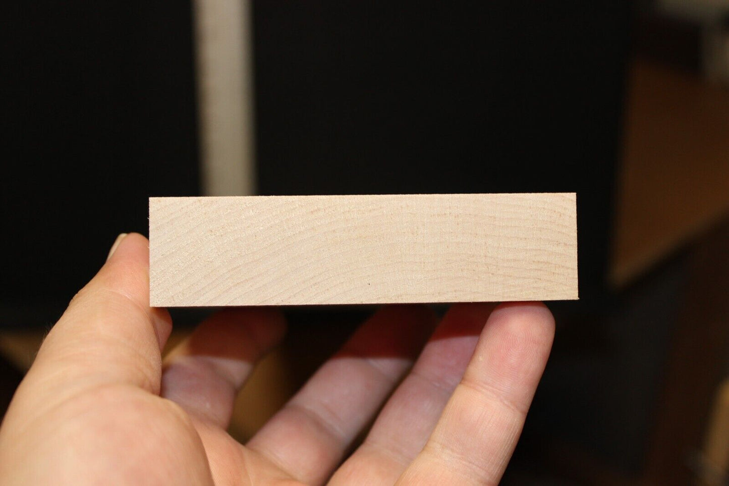 Hard / rock maple flat sawn guitar neck blank. 30 X 4 X 1" select grade.