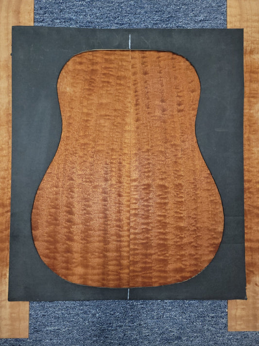 Figured sapele mahogany dreadnought back and side set.