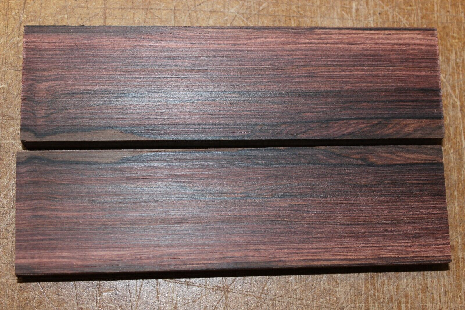 Madagascar rosewood knife scale, gun grip. 5.25  X 1.5 X 3/8" select grade!