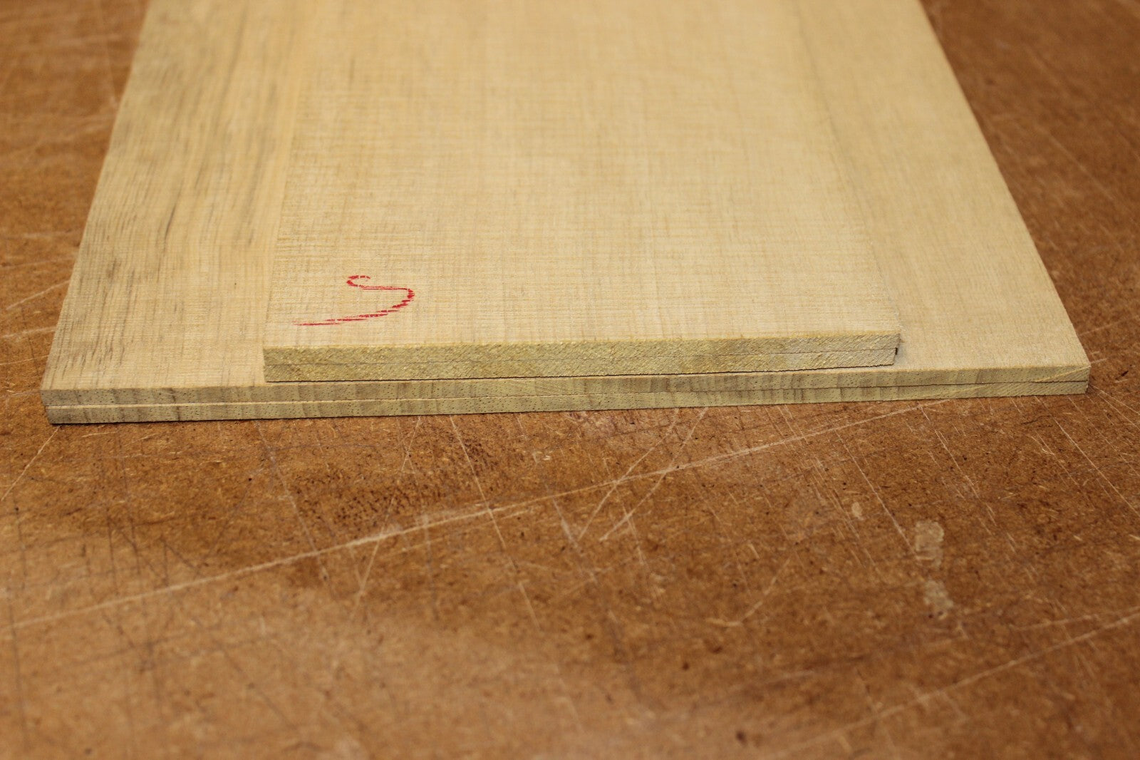 Quarter sawn white limba / korina acoustic back and side set. Dread size