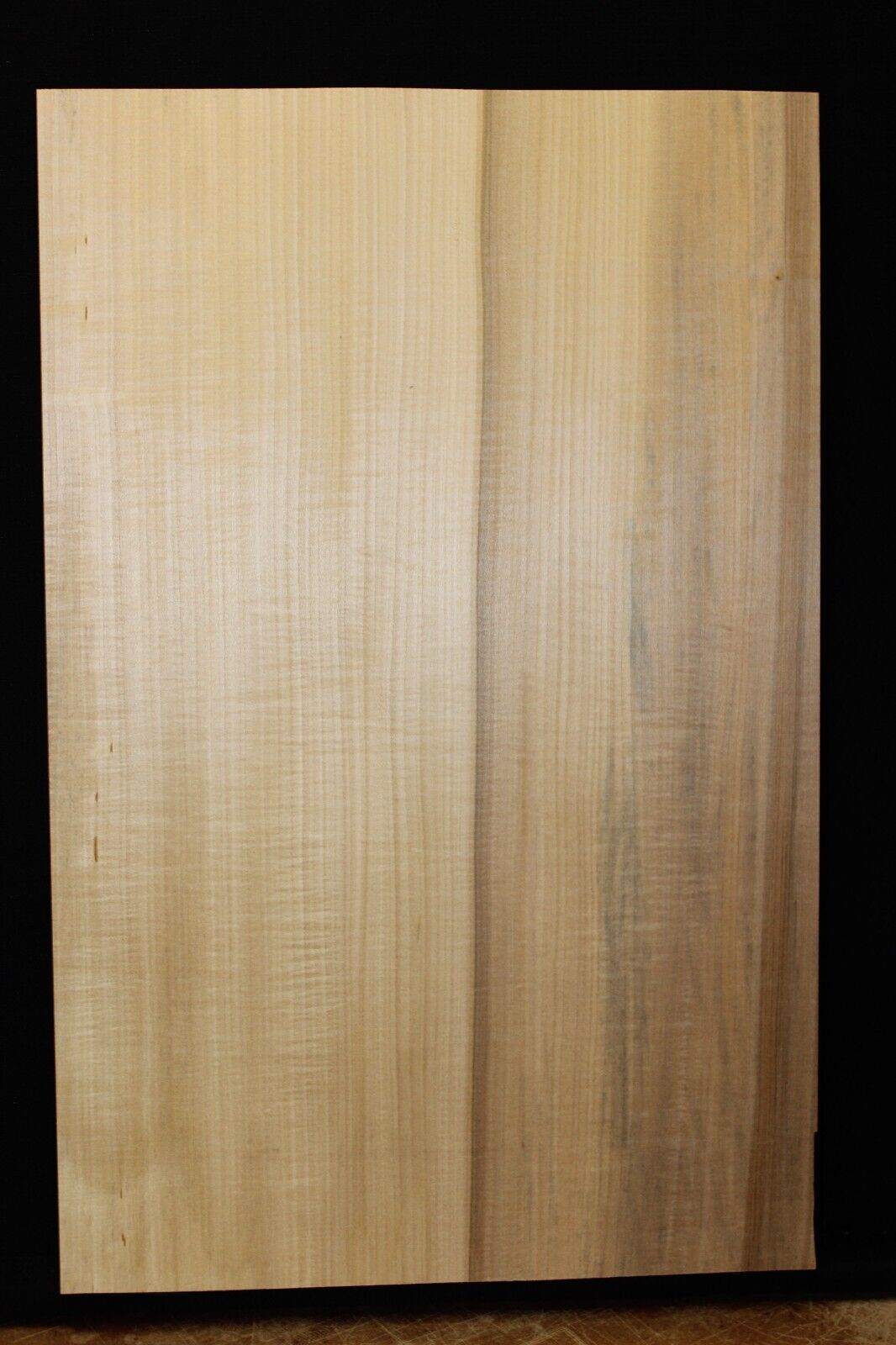 basswood / linden quarter sawn  one piece guitar or bass body blank.