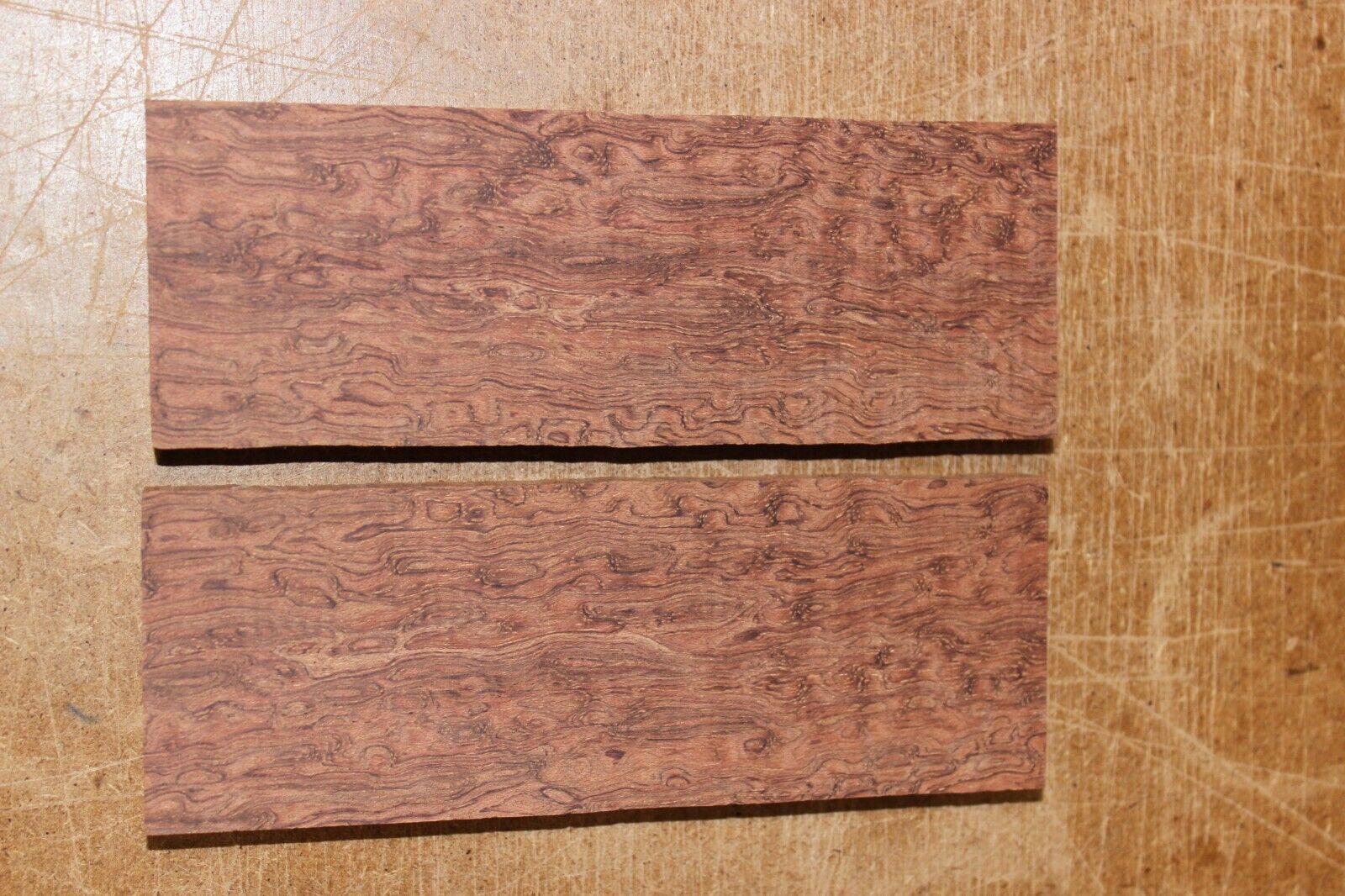 Pomelle figured Bubinga knife scale, gun grip.  5.5  X 2 X 3/8"